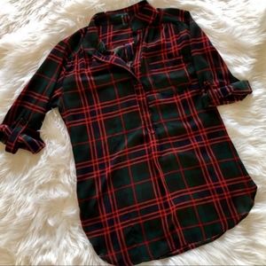 CAL red & evergreen button up tunic blouse